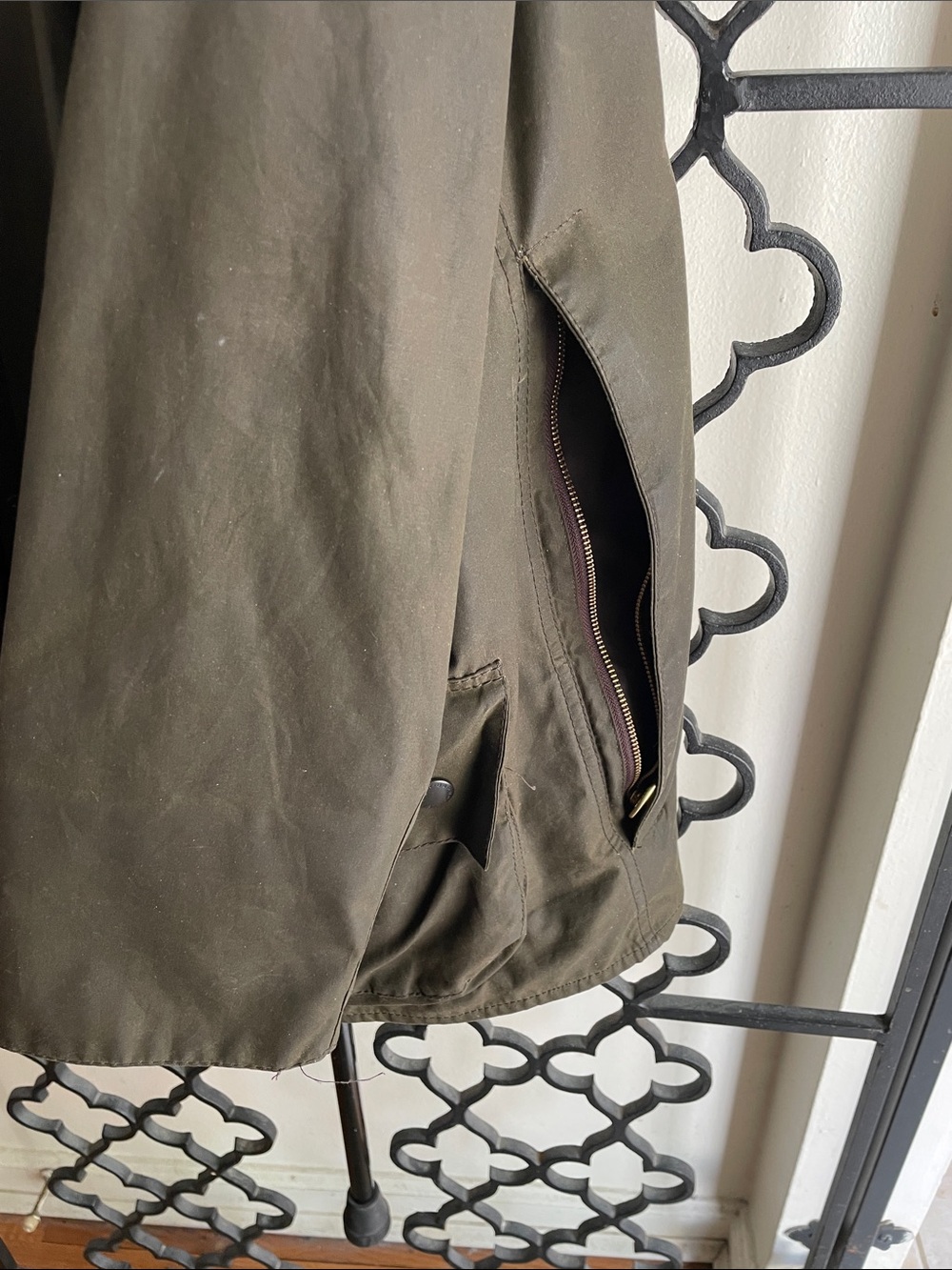 Barbour Olive Green Classic Beaufort Field Jacket with Warm Pile Lining - Picture 6 of 14